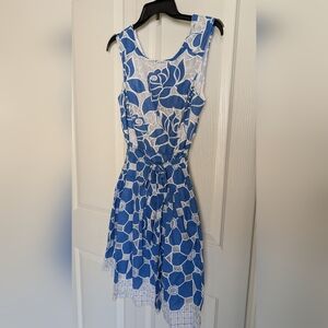 Robbie Bee Blue and White Patterned Midi Dress